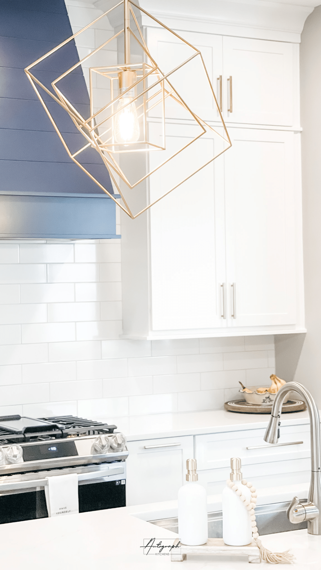 Transitional Kitchen With Contemporary Accents Kitchen Remodel by Autograph Kitchens project photo 2